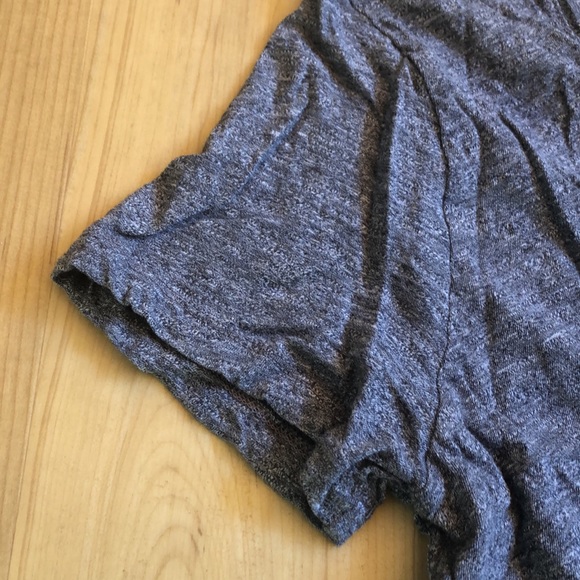 Madewell Whisper Cotton V-Neck Pocket Tee - Picture 5 of 7